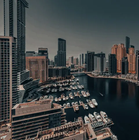 Dubai Marina canal, yacht berths and completed waterfront towers